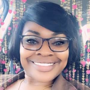 Meet your Posher, Summer